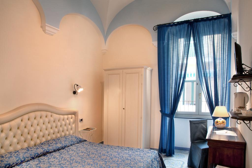Albergo L'Antico Convitto Амалфи Екстериор снимка
